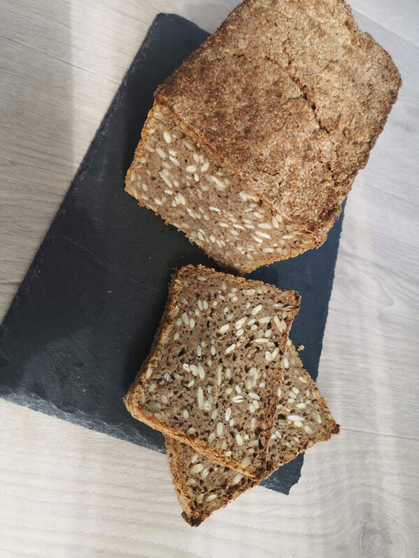 Hjemmebagt rugbrød