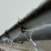 Tagrendekroge / Clips til Julelys (10 stk.) - Frostsikker Kvalitet - Holdere til Lyskæder